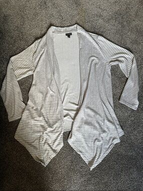 Tahari Gray and White Striped Open-Front Cardigan Size M